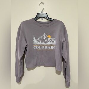 Hollister Crewneck size small Colorado